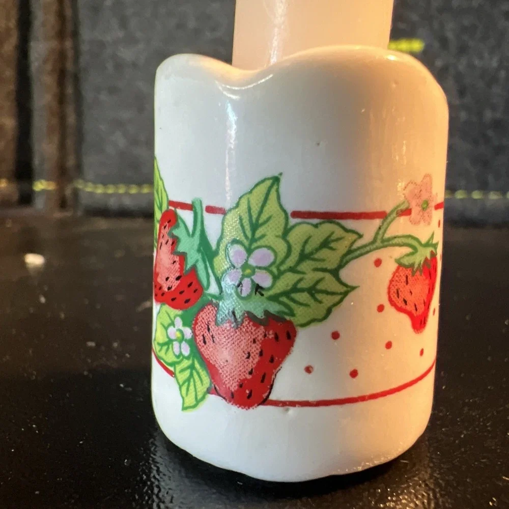 Vintage‎ Russ Berrie Candle Stick Holder - Strawberries Spring Ornament Fruit